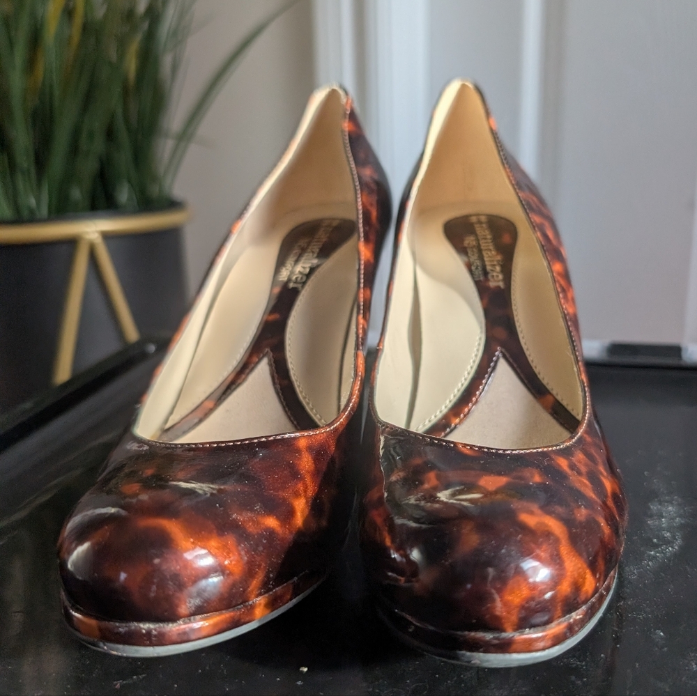Naturalizer Tortoiseshell Pattern Heels - Picture 5 of 5
